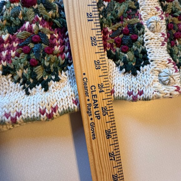 VTG Tiara International Xmas Cardigan Sweater Cream Print Embroidered Xmas Trees - Picture 9 of 9